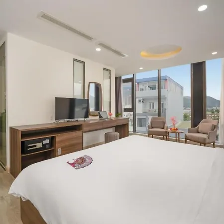 Mira Grand Hotel Quy Nhơn Extérieur photo