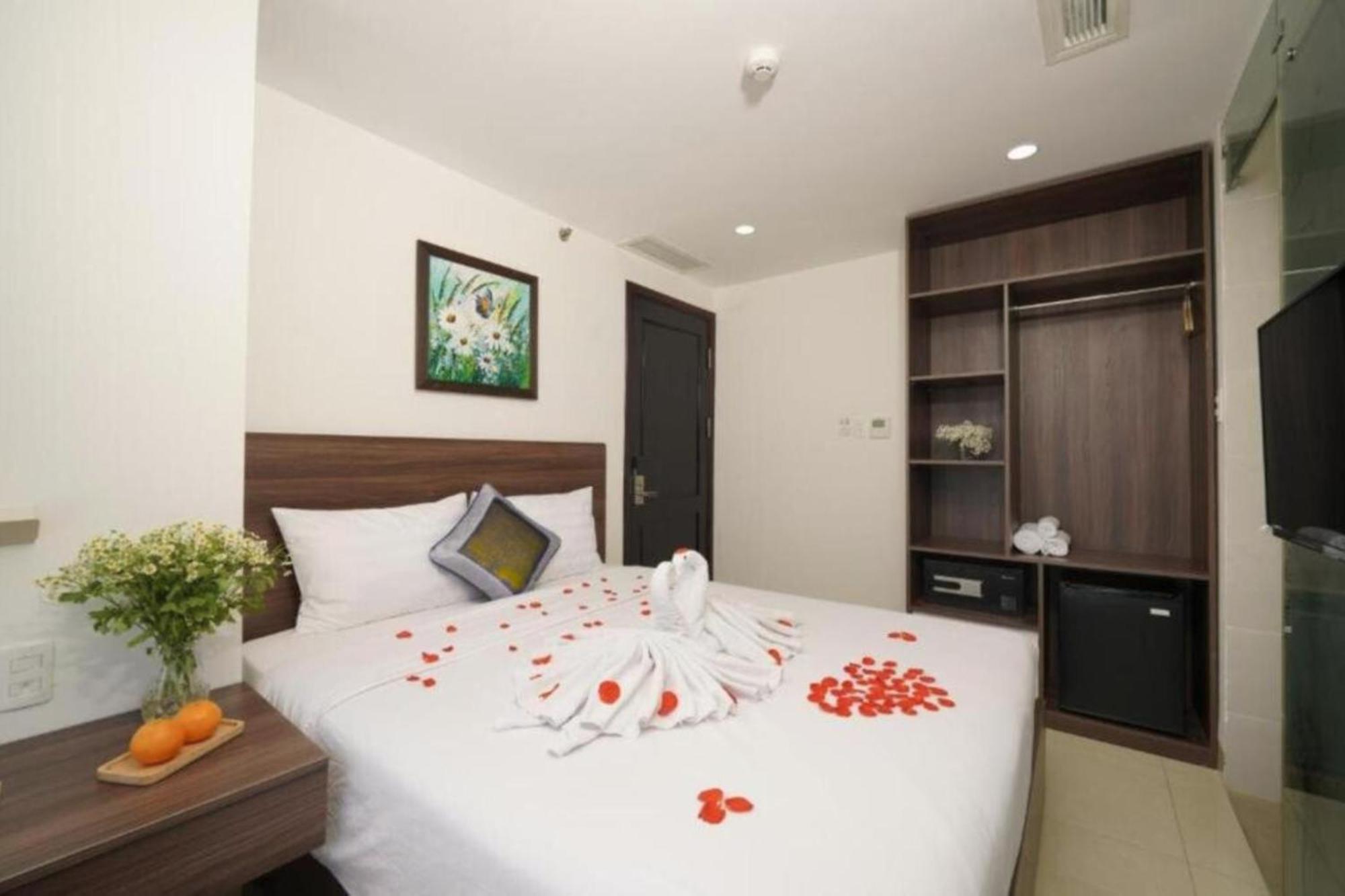 Mira Grand Hotel